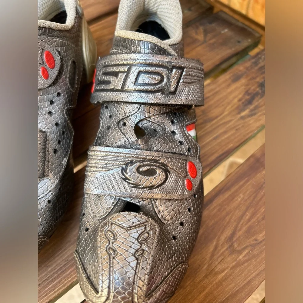 T2 carcon mamba silver snake triathlon Cycling Shoes - Size 7.5 men /9.5 W - Picture 7 of 16